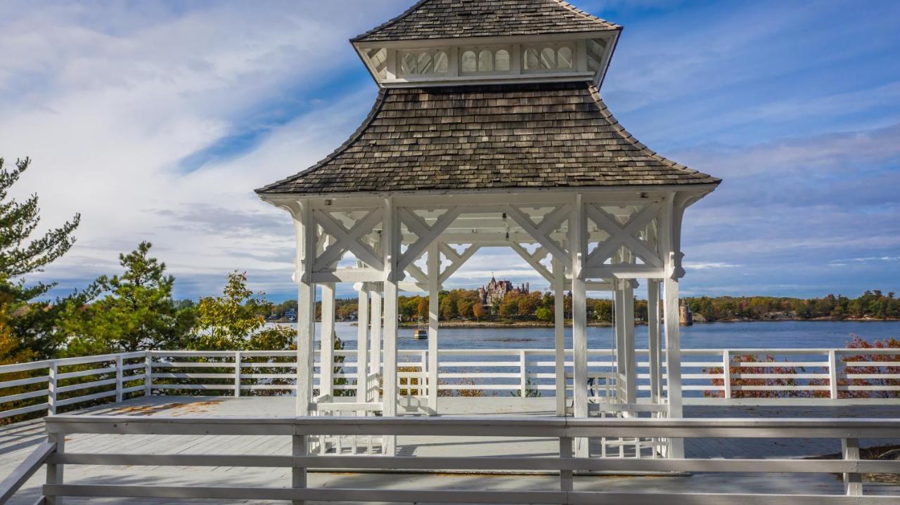 Bonnie Castle Resort & Marina アレクサンドリア・ベイ エクステリア 写真